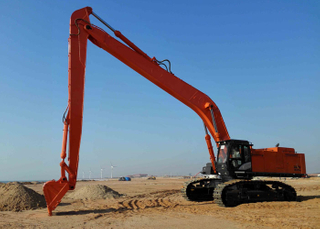 Hitachi ZX870 21m long reach boom